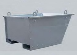 Benne à béton avec fourreaux 
